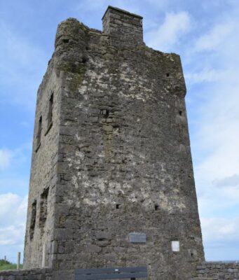 Rathlee-Castle-Ireland-4