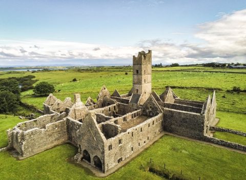 Moyne-Abbey-Shutterstock-1200x900px