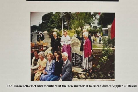 Taoiseach-elect Thomas J Dowds and clan members at the memorial to Baron James Vippler O'Dowda, Bonniconlon 1998