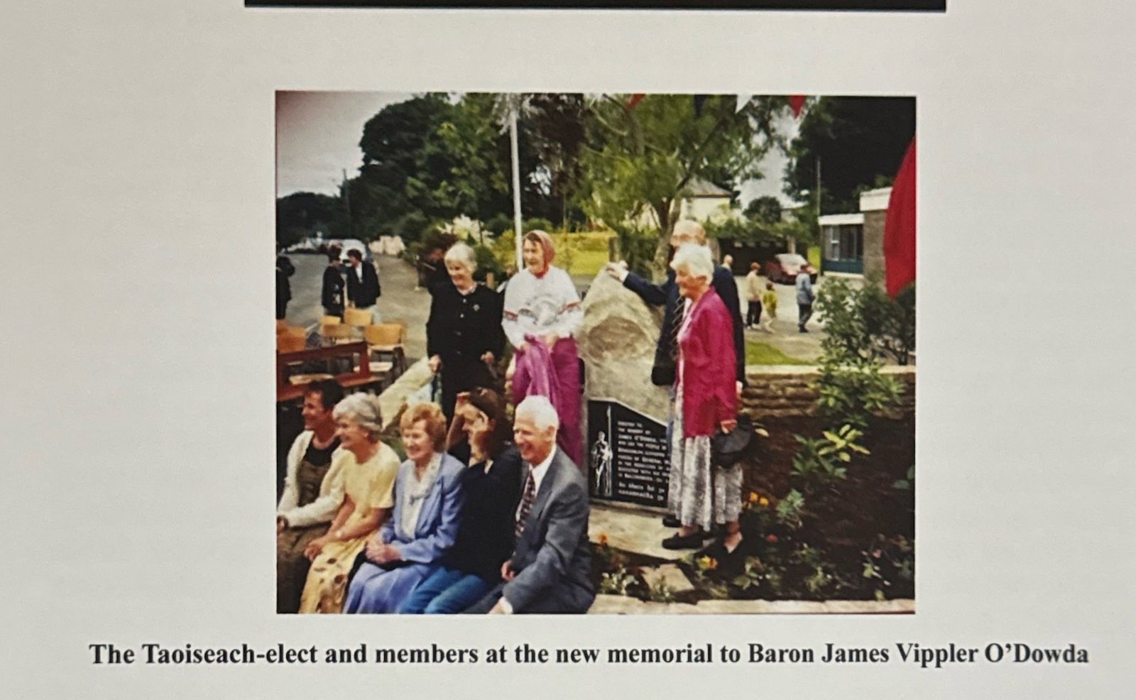 Taoiseach-elect Thomas J Dowds and clan members at the memorial to Baron James Vippler O'Dowda, Bonniconlon 1998