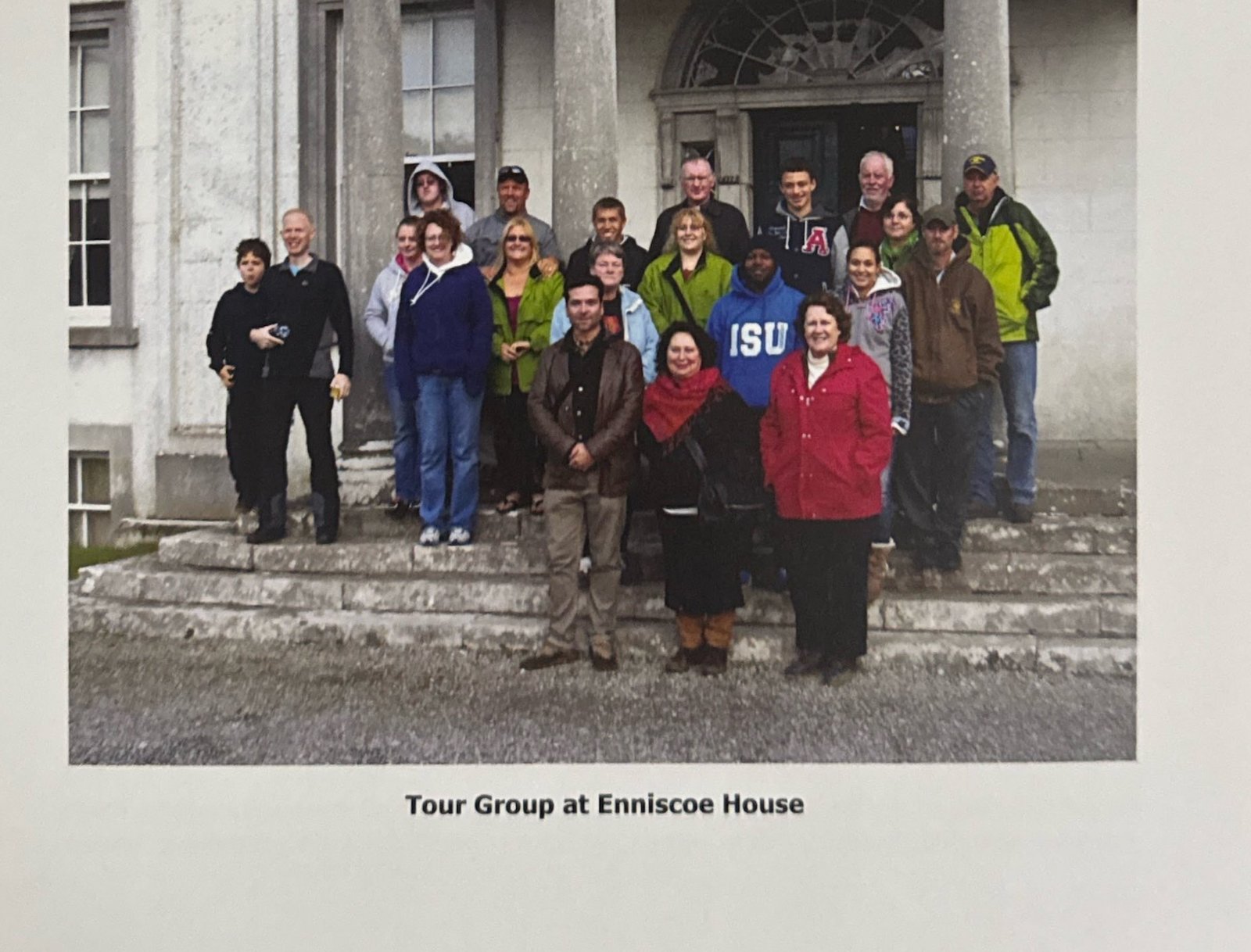 Clan tour group at Enniscoe House, 2009 Rally